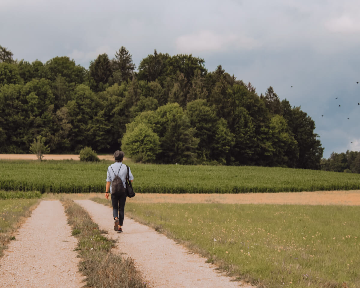 Wanderwege wie dieser tragen zum sanften Tourismus bei.